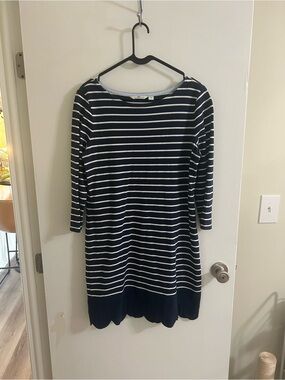 Vineyard Vines Navy and White Striped 3/4 Sleeve Midi Dress